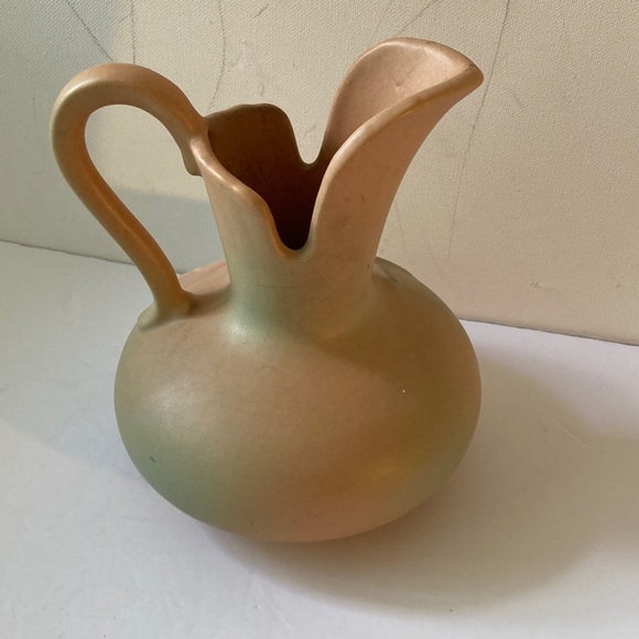 Weller Vintage Floral Ceramic Pitcher 7in wild rose - Picture 2 of 6